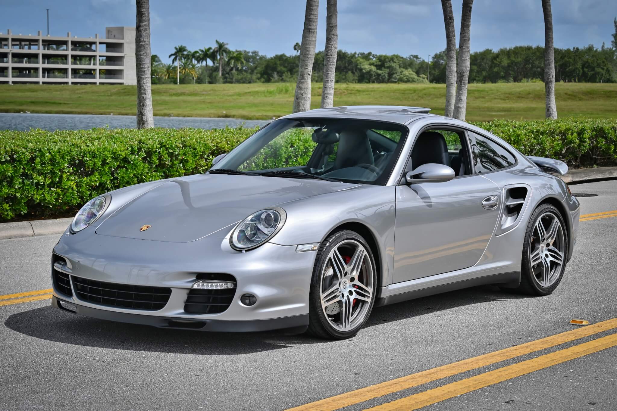 Porsche 911 Turbo (997.1): Un Deportivo de la Vieja Escuela
