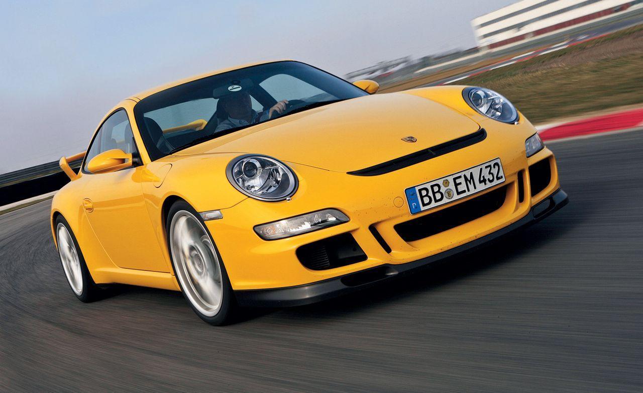 ¡Walter Röhrl al Volante del Porsche 911 GT3 (997.1) en Nürburgring!