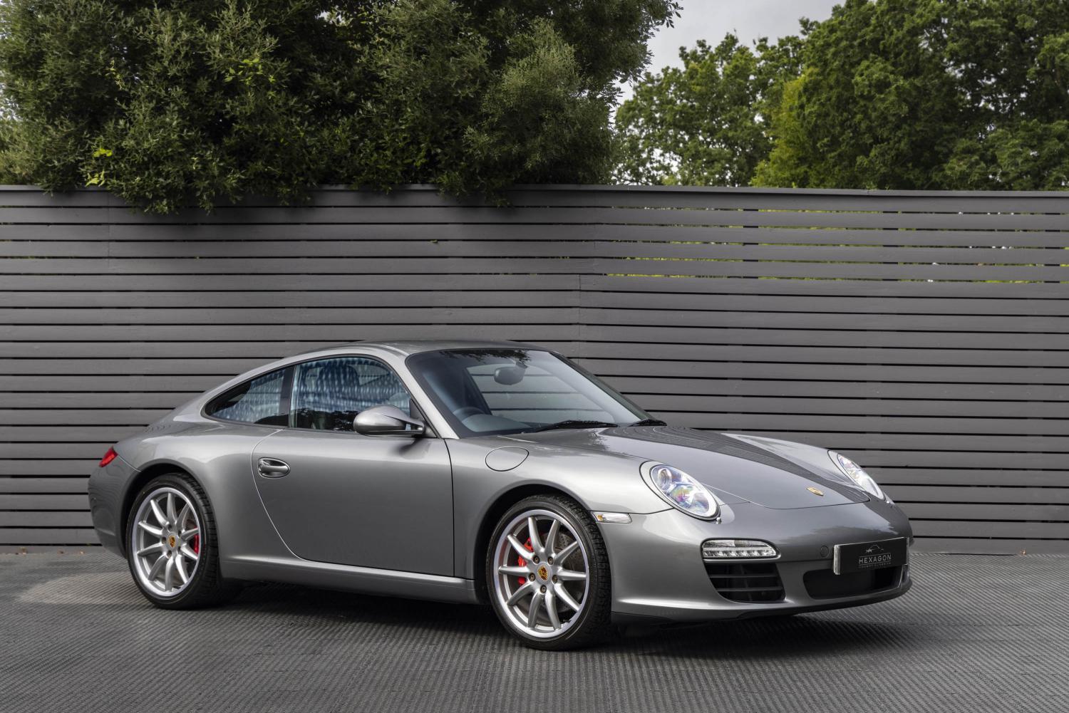 El Porsche 911 Carrera S (997.2) Demuestra un Equilibrio Perfecto en el Ring