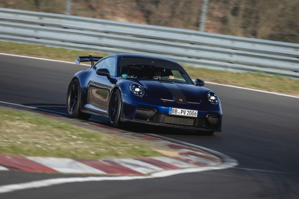 Sport Auto Realiza su Clásico Super Test al Porsche 911 GT3 (997.1)