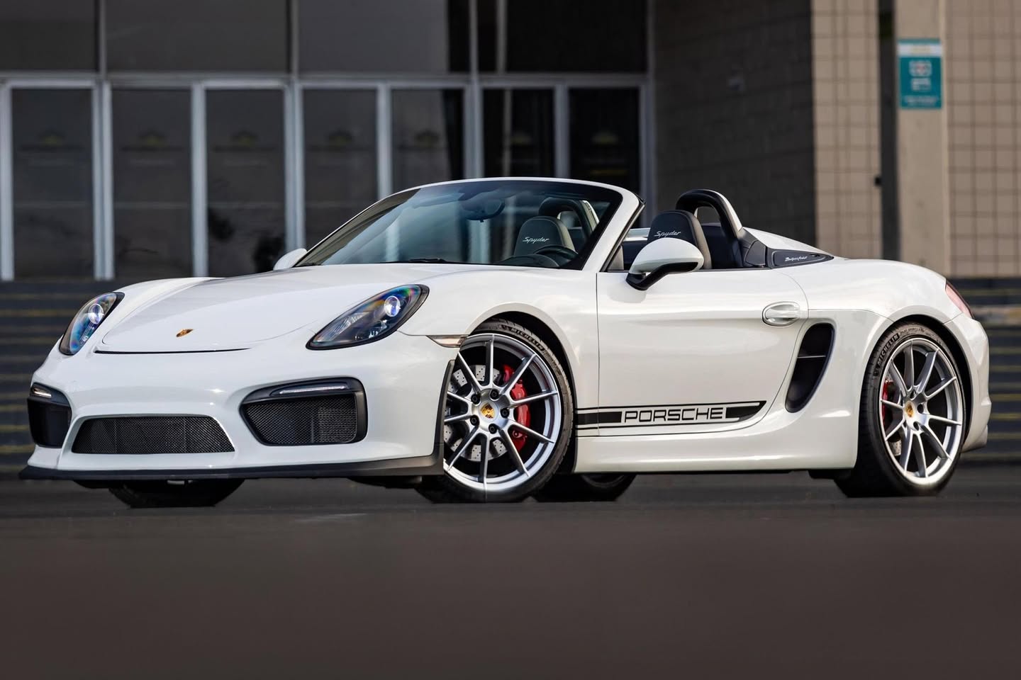 Porsche  Boxster Spyder