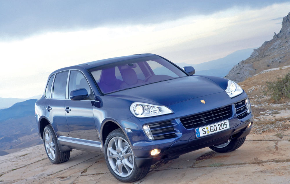 Porsche  Cayenne Turbo S