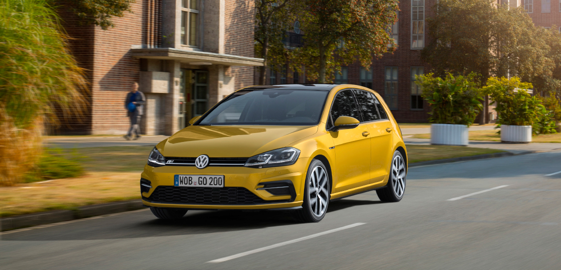 Volkswagen  Golf Mk7 R