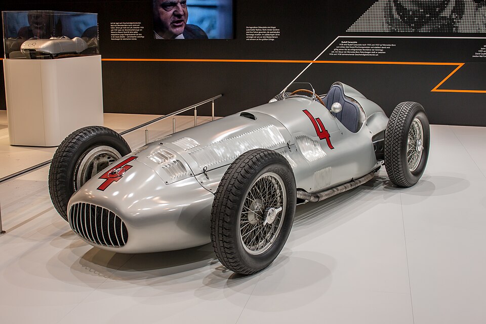 Mercedes-Benz W154